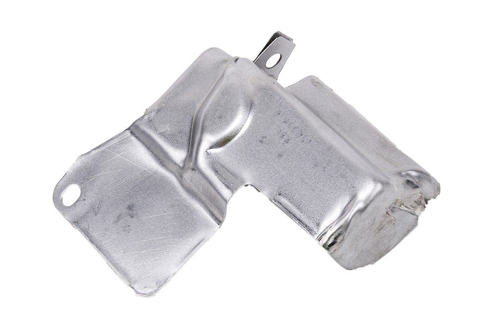 GM Genuine Parts Starter Heat Shield 12633476 — image 2